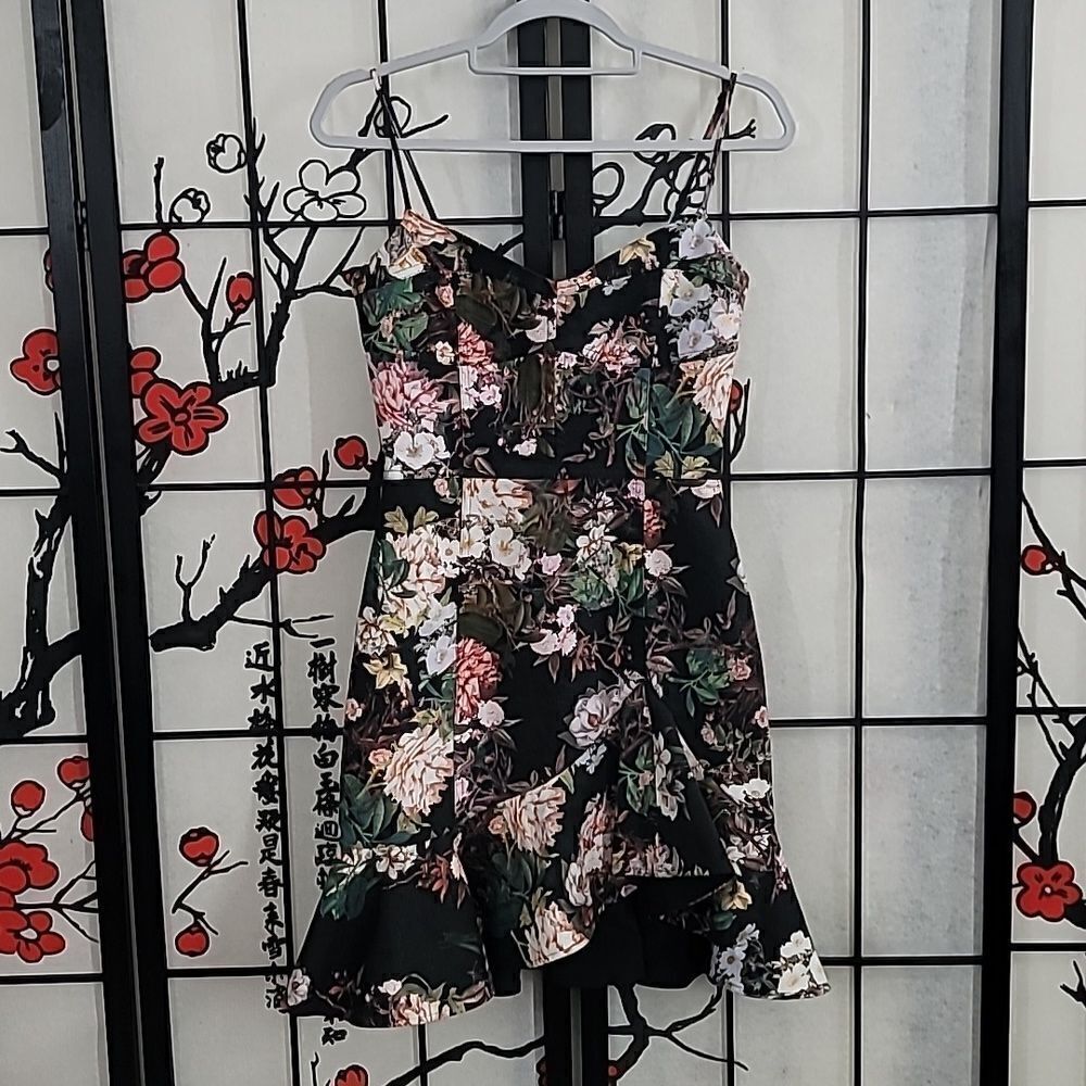 Nicholas The Arielle Dress Black Floral Size 4
